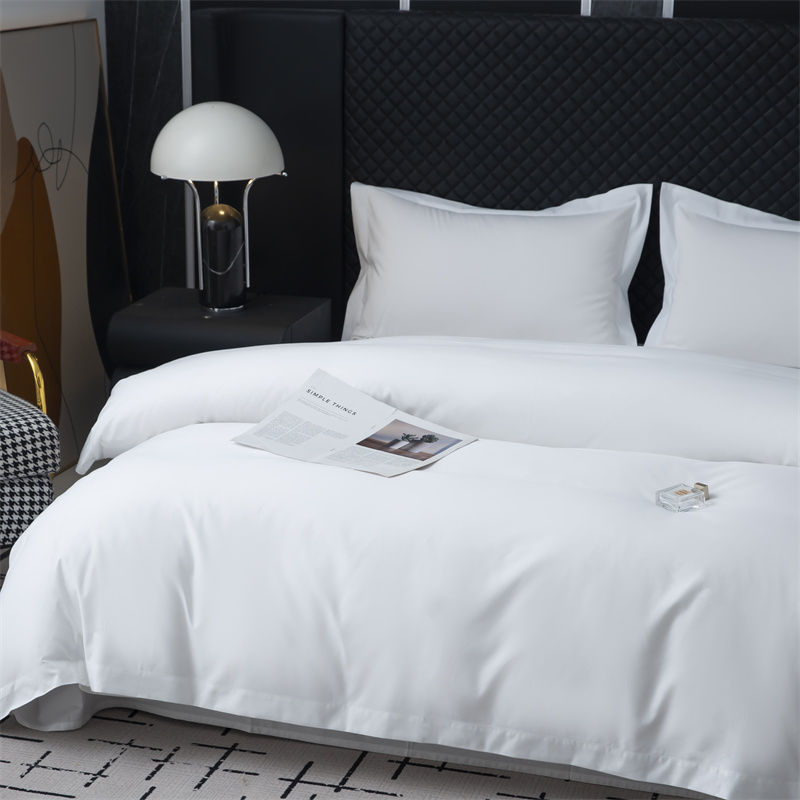 Ensemble de literie de tissu du polyester 300TC du coton 50% 50% pour l'hôtel étoilé Ensemble de literie de tissu du polyester 300TC du coton 50% 50% pour l'hôtel étoilé