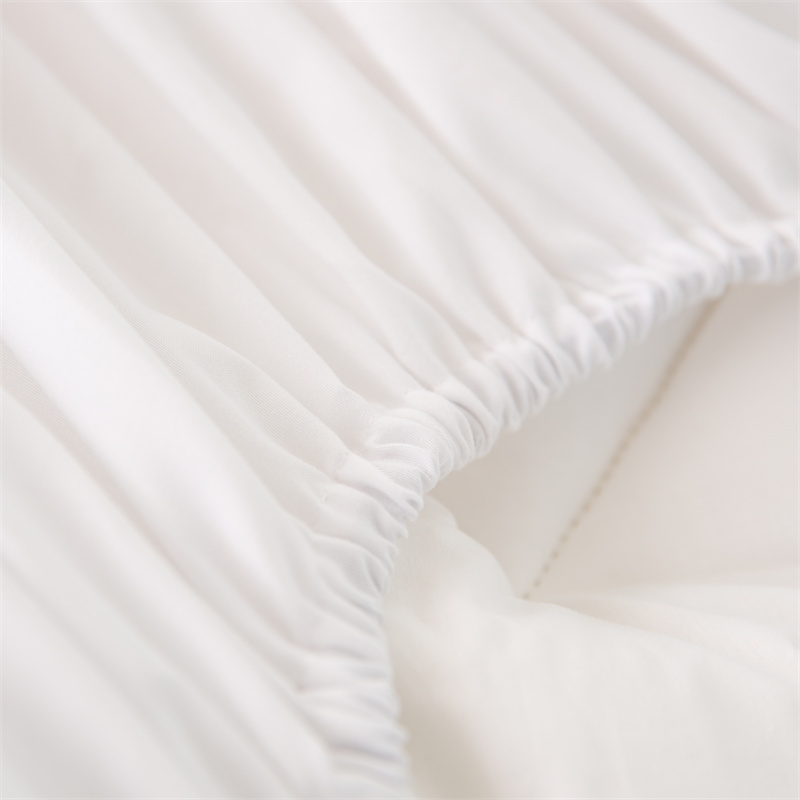 Surmatelas de remplissage en microfibre Wave Quliting Design Surmatelas de remplissage en microfibre Wave Quliting Design