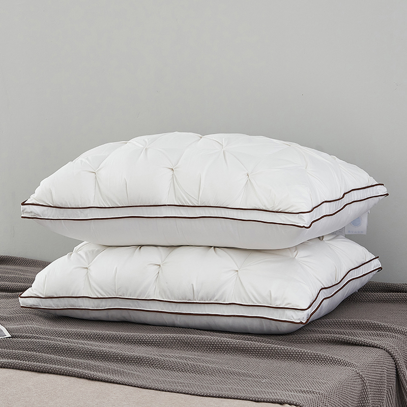 Oreiller à technologie torsadée en duvet d'oie Oreiller à technologie torsadée en duvet d'oie