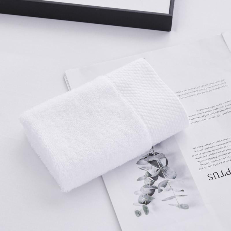 Serviette de bain Jacquard Border Hotel blanche Serviette de bain Jacquard Border Hotel blanche
