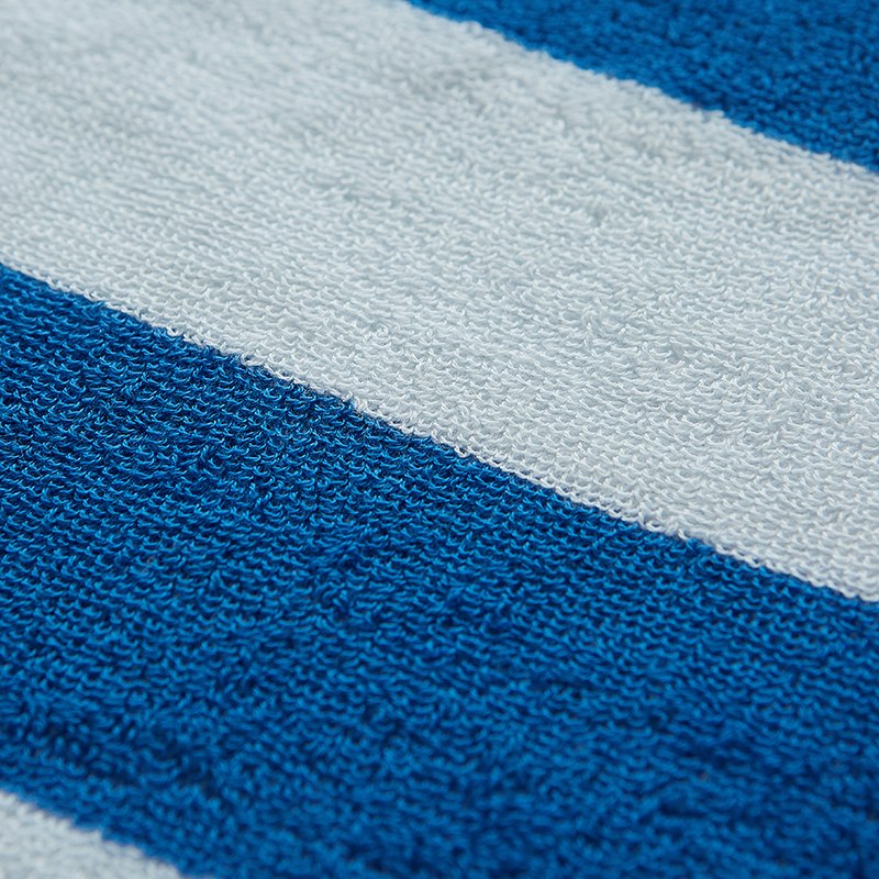 Serviette de plage en fil teint à rayures bleues et blanches, serviette de piscine Serviette de plage en fil teint à rayures bleues et blanches, serviette de piscine