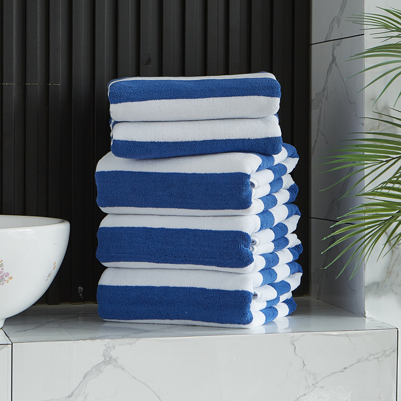 Serviette de plage en fil teint à rayures bleues et blanches, serviette de piscine Serviette de plage en fil teint à rayures bleues et blanches, serviette de piscine